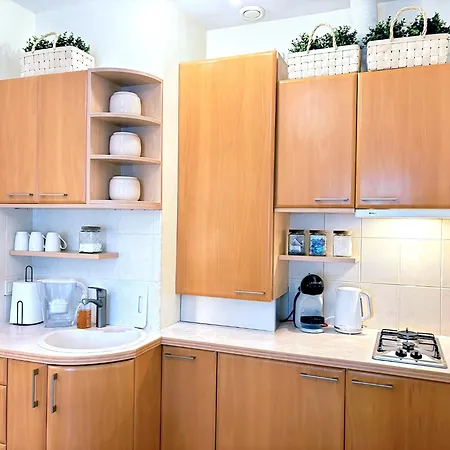 アパート Elegant And Bright Flat In A Quiet Area