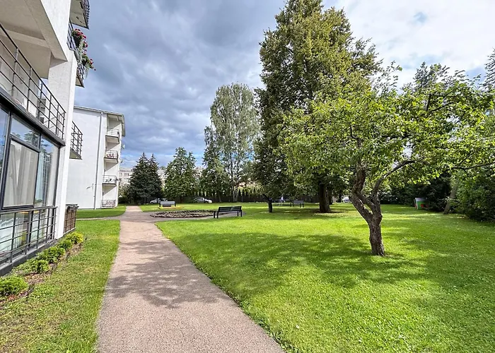 Apartment Elegant And Bright Flat In A Quiet Area